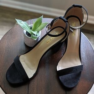 Size 8 Eunicer Black Suede Chunky Heels